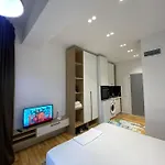 Luxury Blloku Apartamento