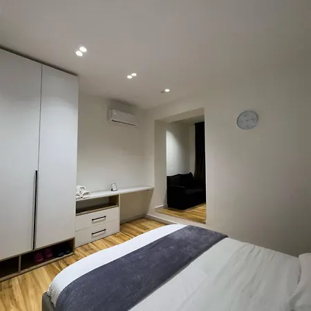 Luxury Blloku Apartamento