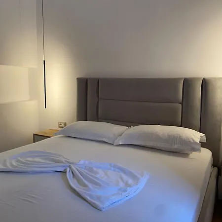 Apartment Luxury Blloku Tirana