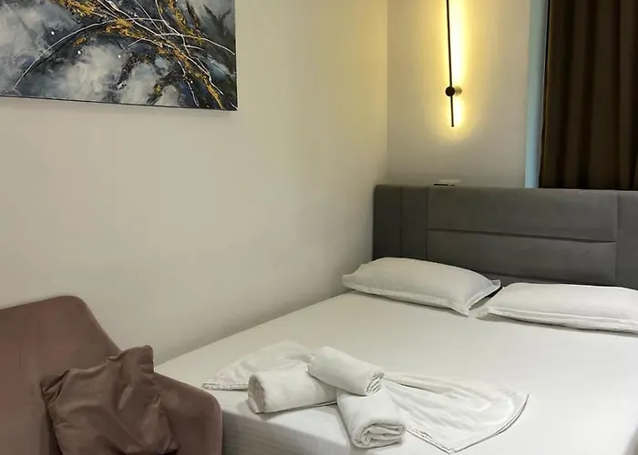 Luxury Blloku Appartamento Tirana
